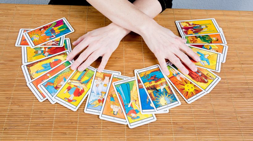 How to Choose a Tarot Card With Exact Dates, Reliable and Cheap