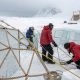 How Can Ropes Be Used to Create Temporary Shelters in Arctic Environments