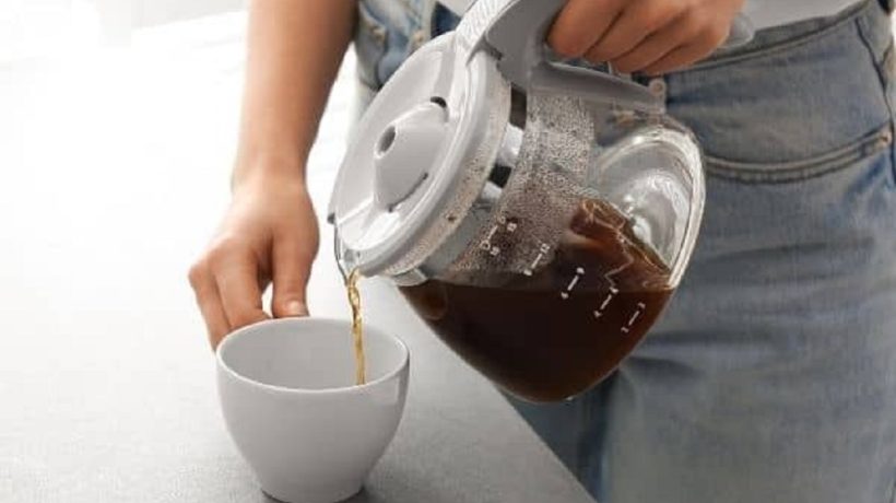 Why Does My Tea Maker Only Brew Half a Pot After Descaling?