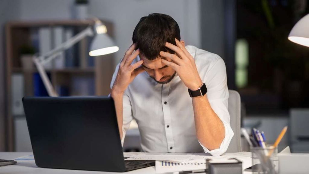 What To Do If You Aren't Hearing Back From Employers