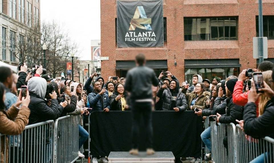 Atlanta celebrity fans discussing entertainment news online